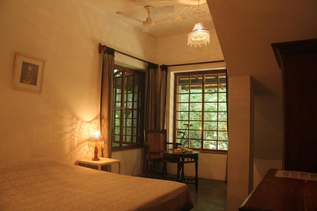 Isai Ambalam Guest House Puducherry Exterior foto