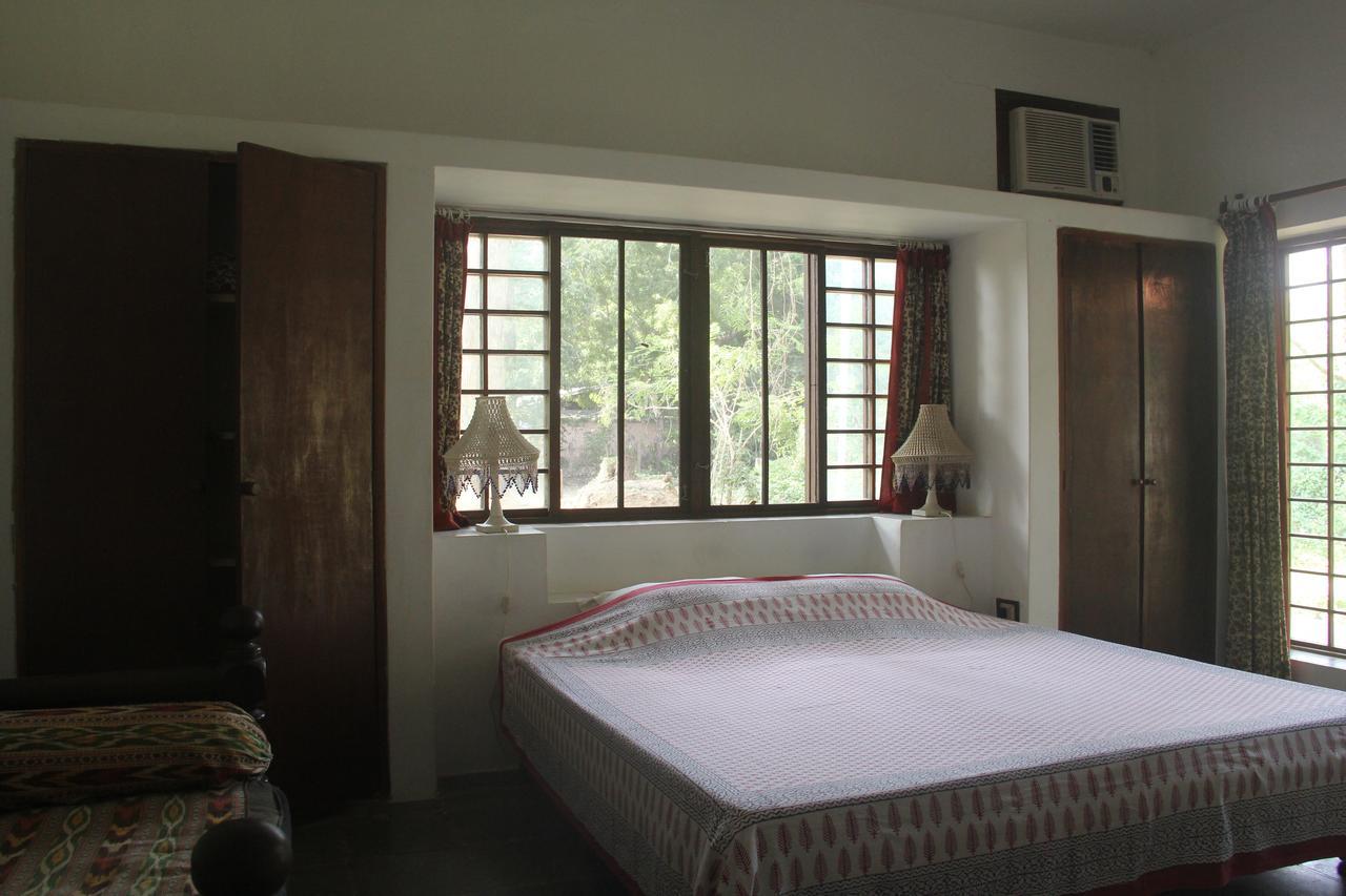 Isai Ambalam Guest House Puducherry Exterior foto