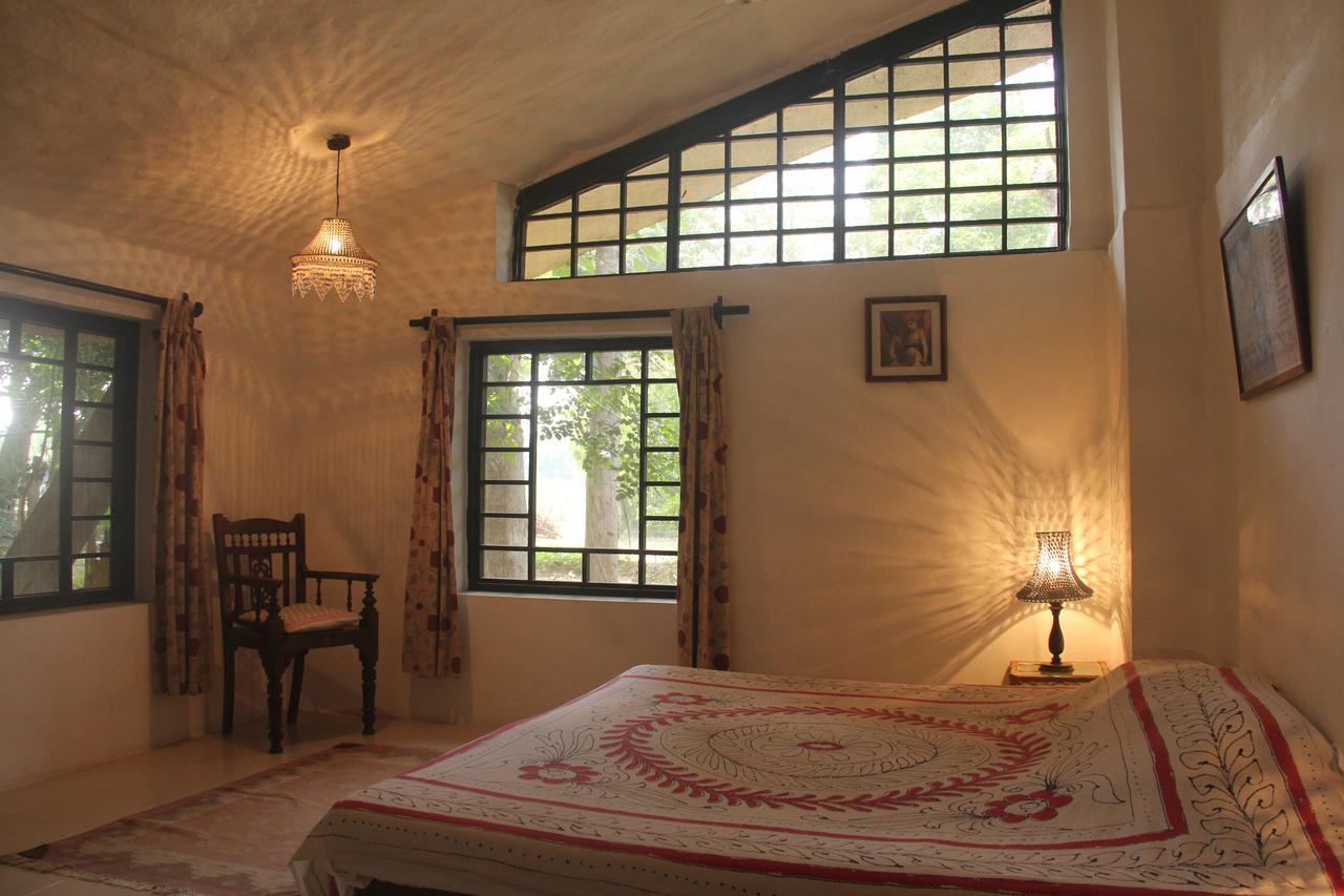 Isai Ambalam Guest House Puducherry Exterior foto