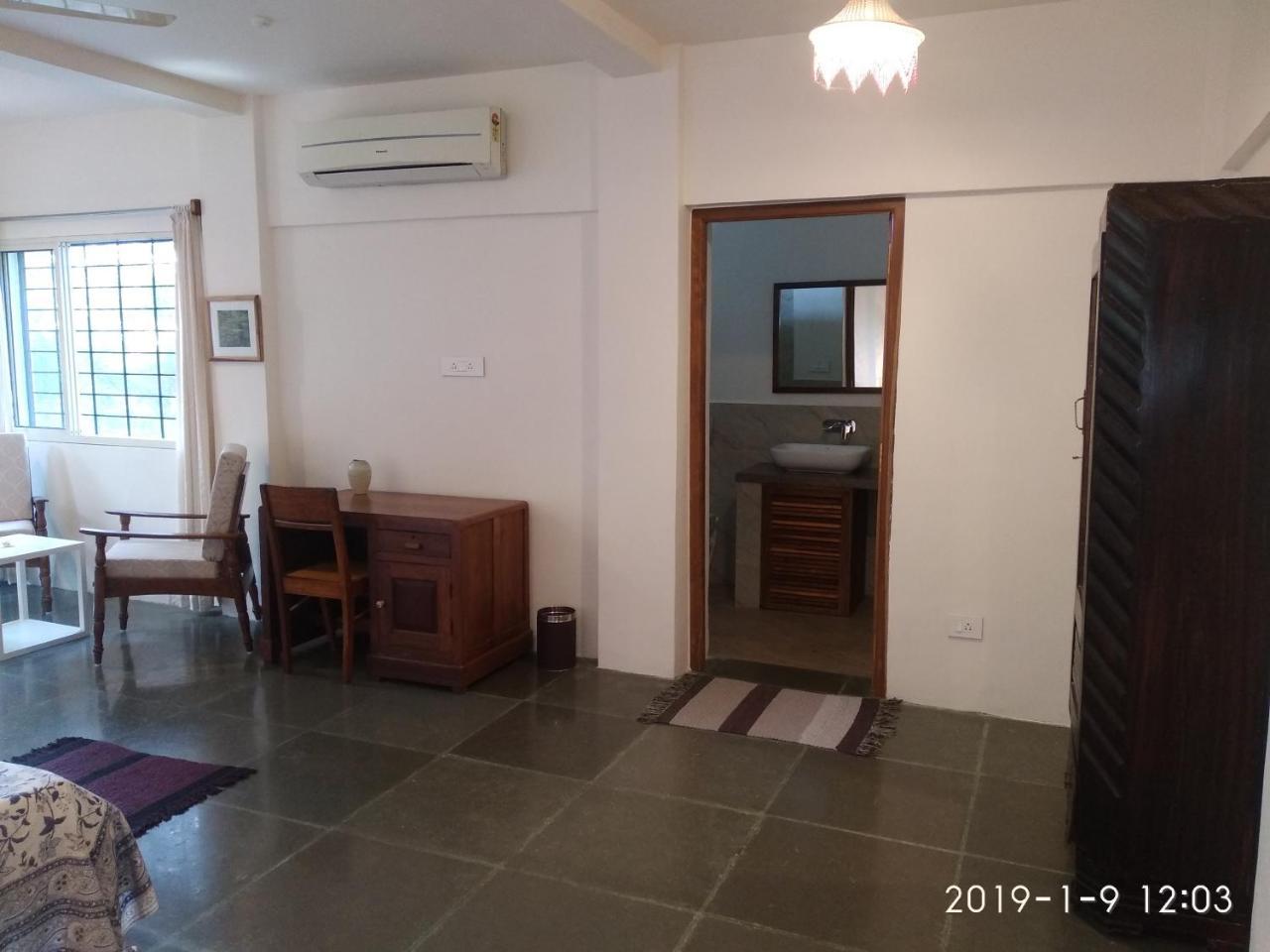 Isai Ambalam Guest House Puducherry Exterior foto